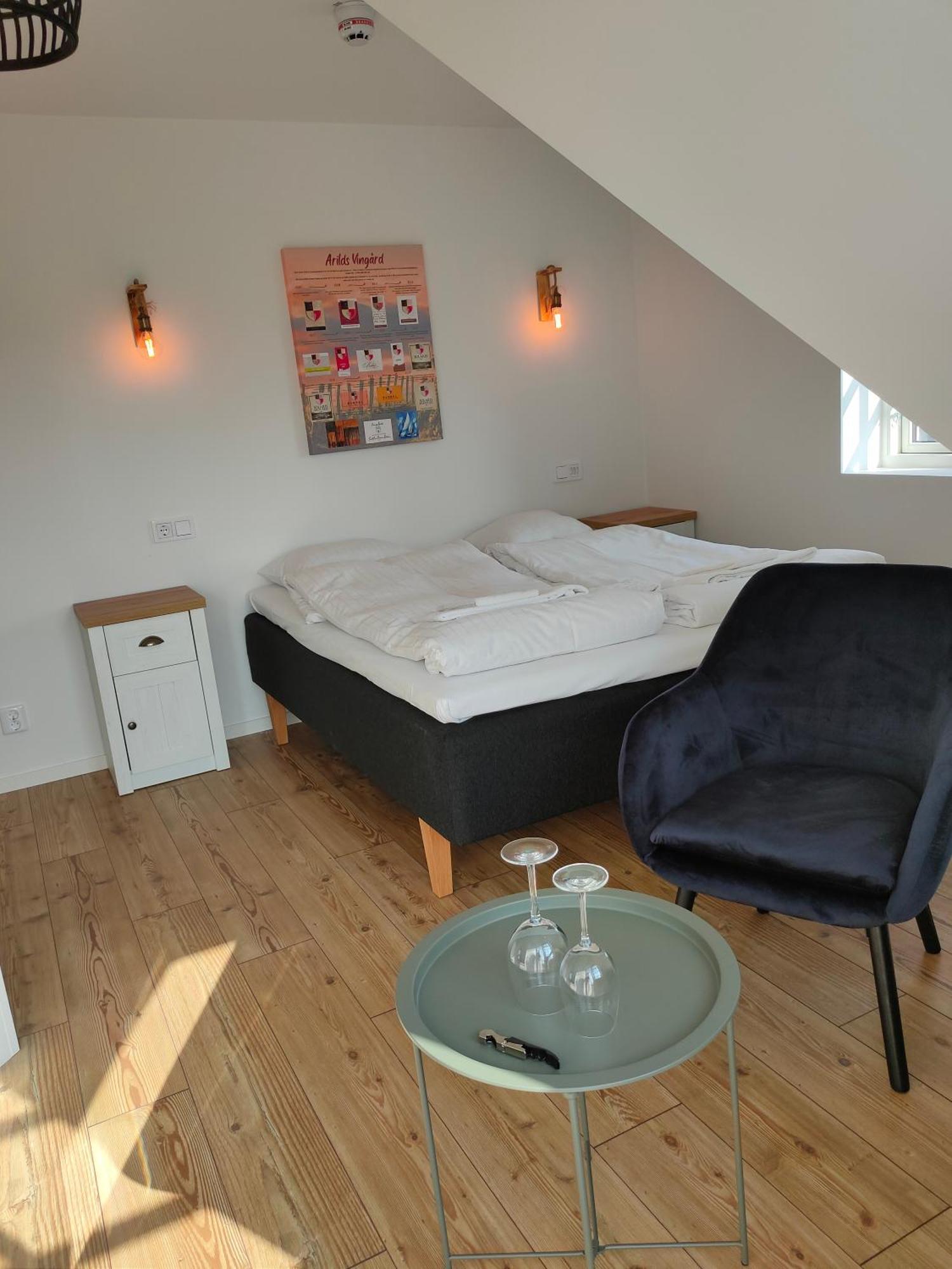 Hotel Vingarden I Arild Esterno foto
